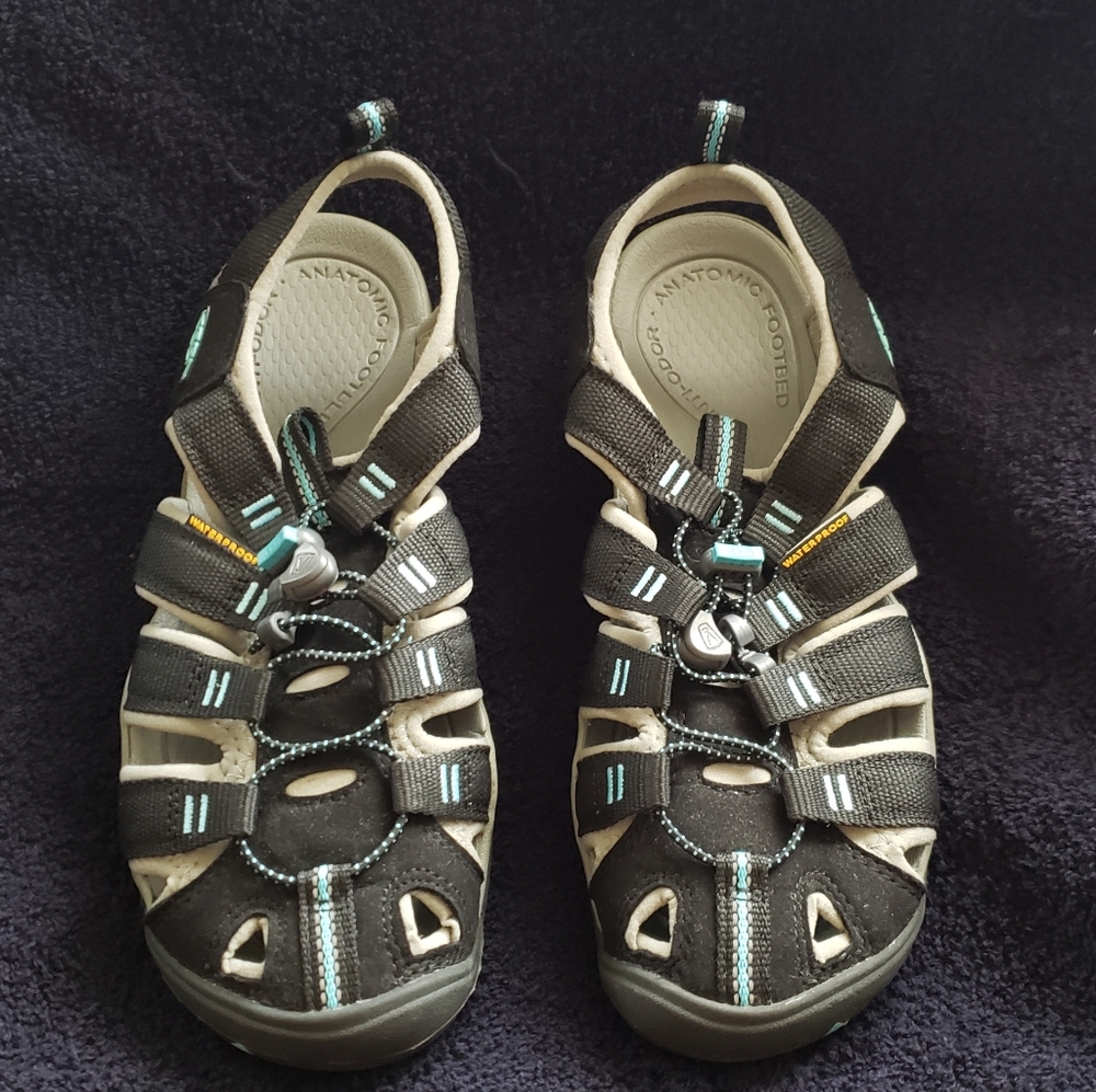 Womens Keen Clearwater CNX size 8